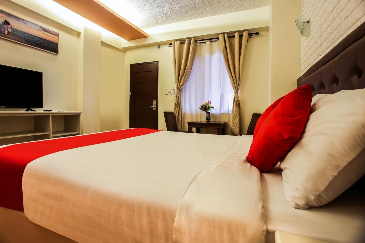 Super Oyo Capital O 786 Kwe Hotel And Resort Angeles Kültér fotó
