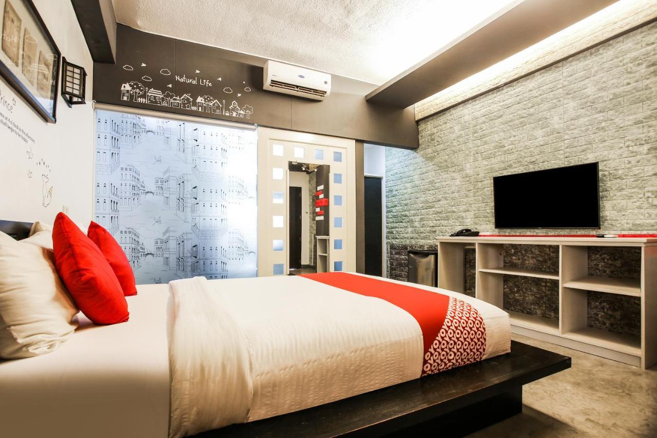 Super Oyo Capital O 786 Kwe Hotel And Resort Angeles Kültér fotó