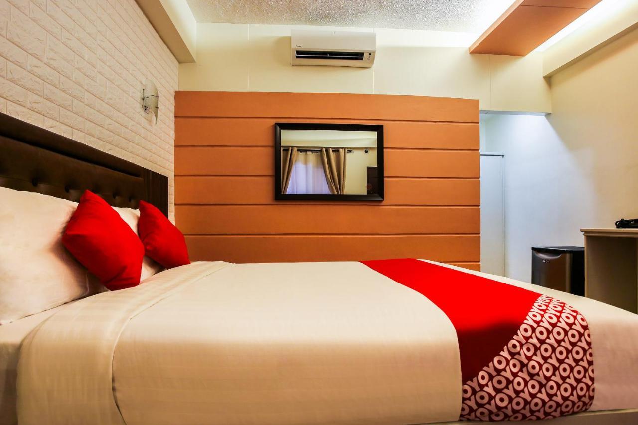 Super Oyo Capital O 786 Kwe Hotel And Resort Angeles Kültér fotó
